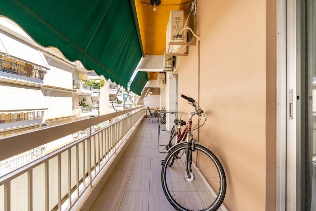 Urban Grey Apartment Athens Ngoại thất bức ảnh
