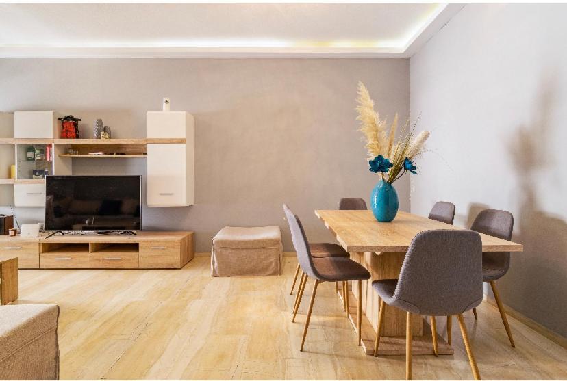 Urban Grey Apartment Athens Ngoại thất bức ảnh