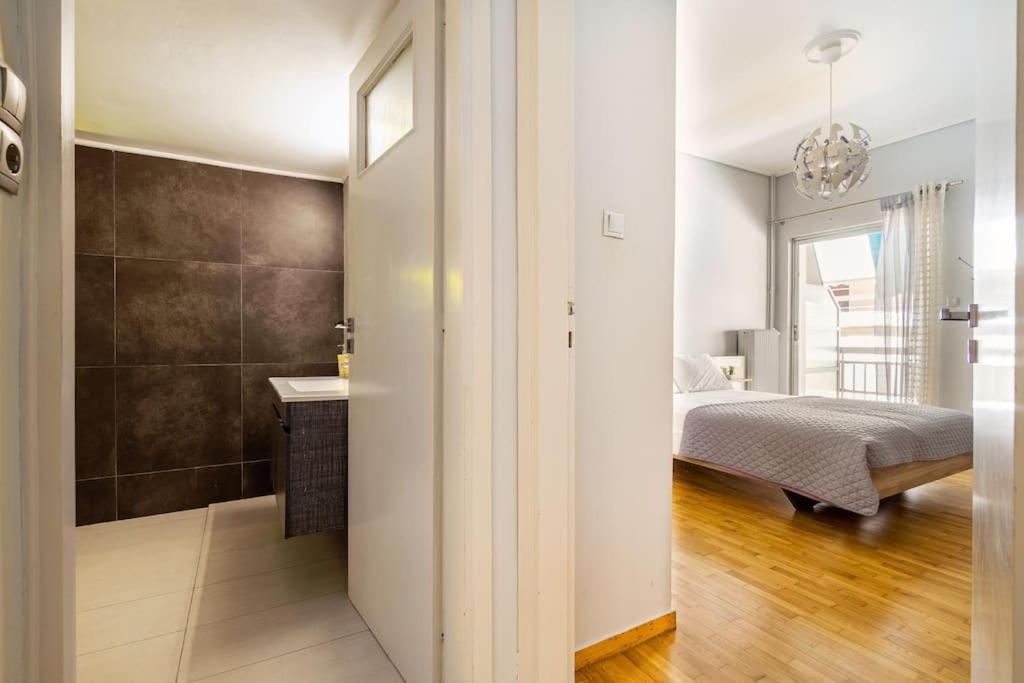Urban Grey Apartment Athens Ngoại thất bức ảnh