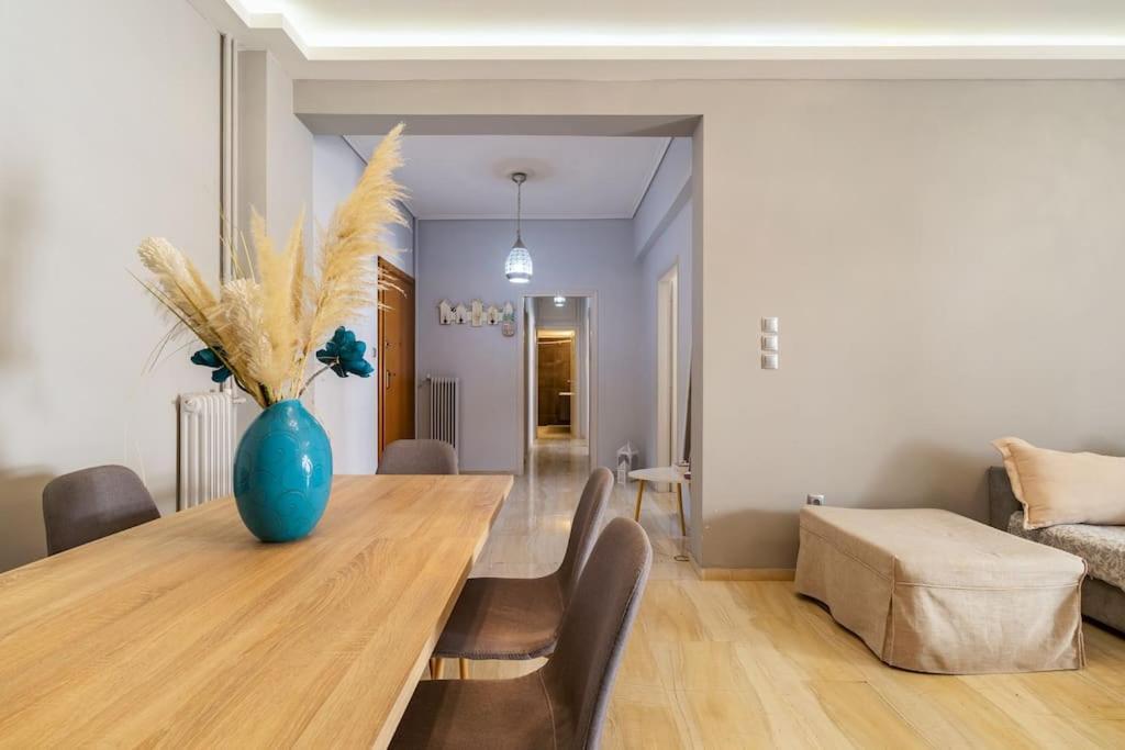 Urban Grey Apartment Athens Ngoại thất bức ảnh