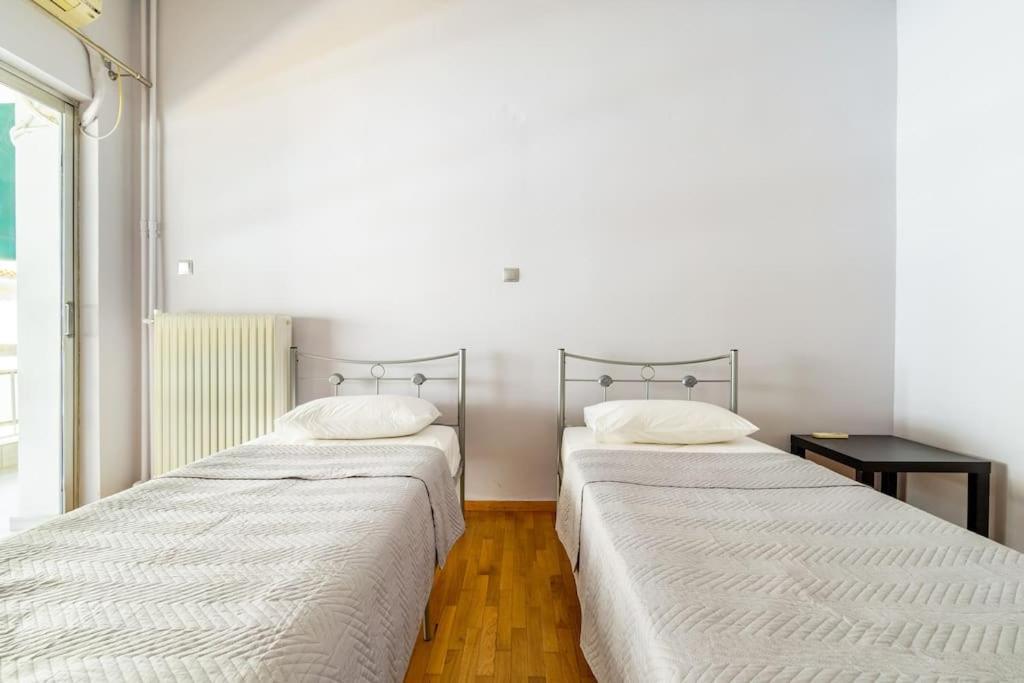 Urban Grey Apartment Athens Ngoại thất bức ảnh